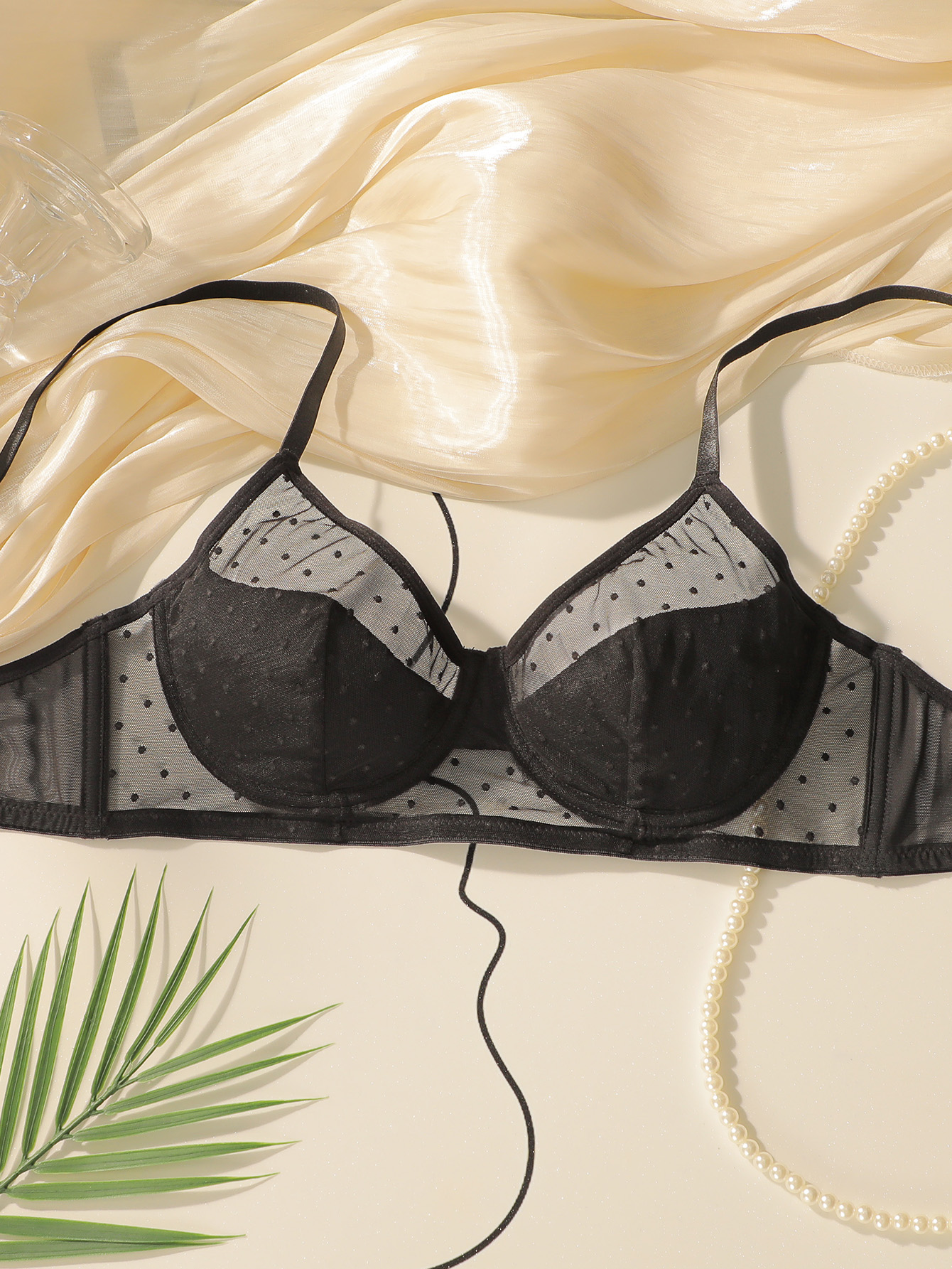 Sexy Black Dot Mesh Sheer Bra  - Sheer Bra Lace avis et prix